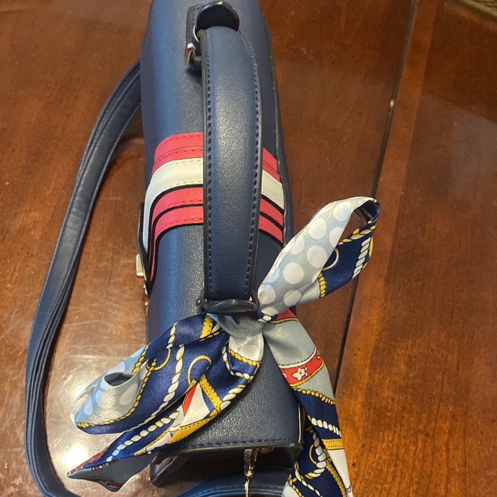 Ladies purse - Picture 6 of 9